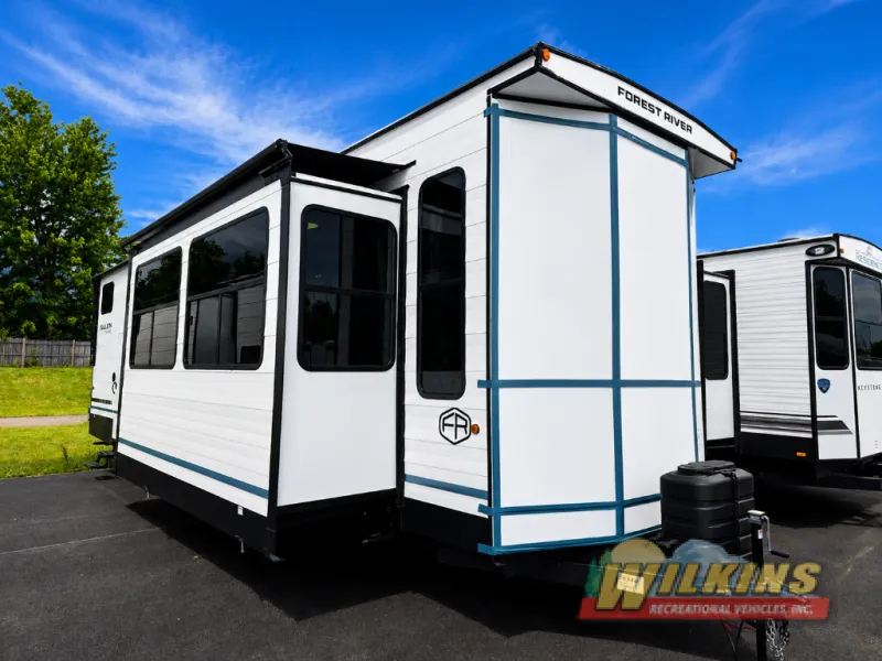 2026 Forest River Salem Grand Villa 42FLDL - Photo 2