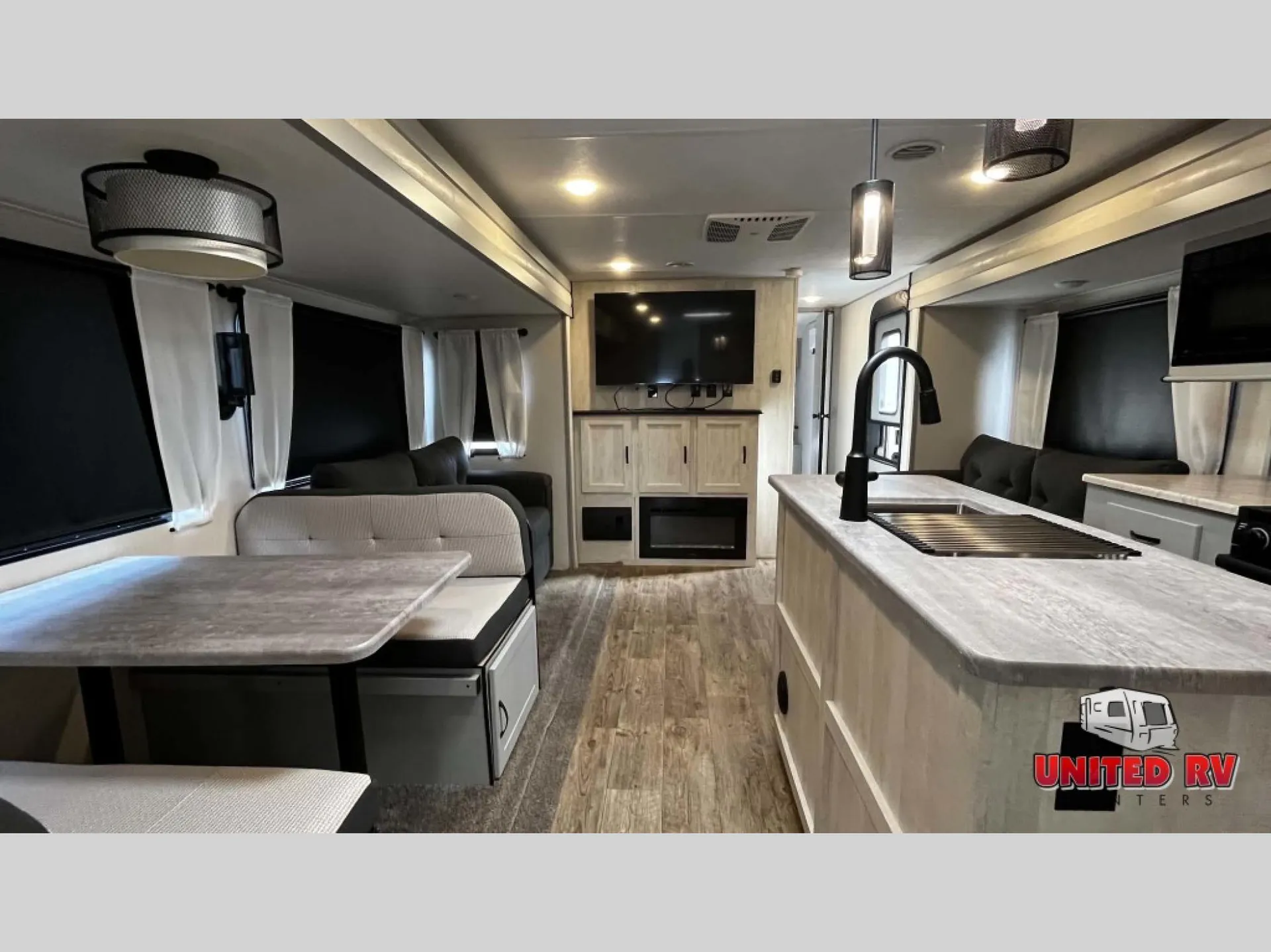 2022 Forest River Vibe 34BH — Photo 6