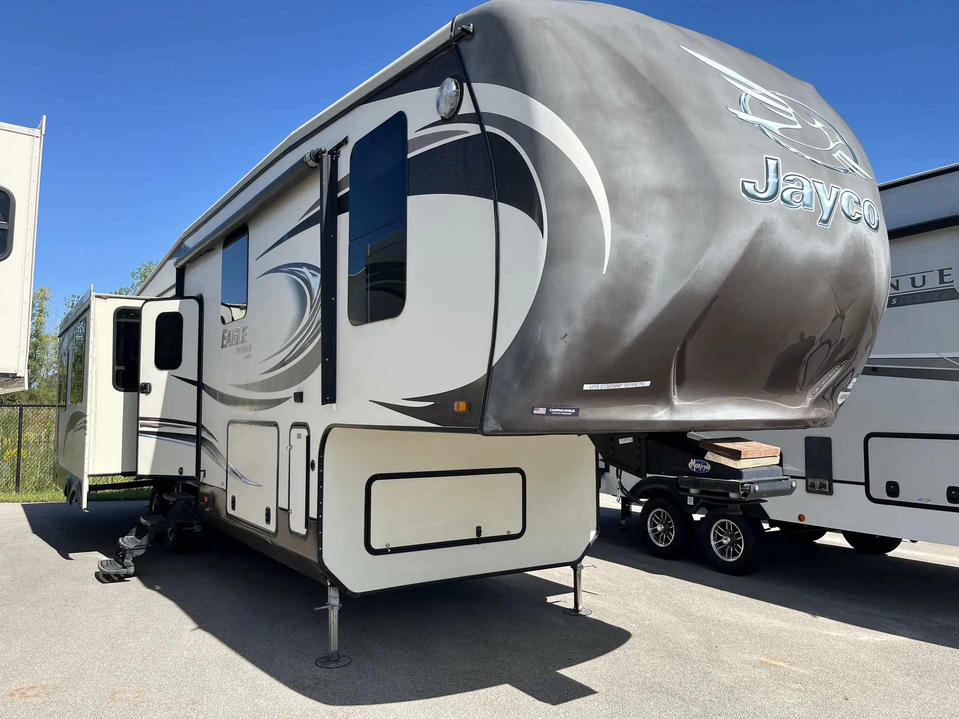 2015 Jayco Eagle Premier 331RETS - Photo 2