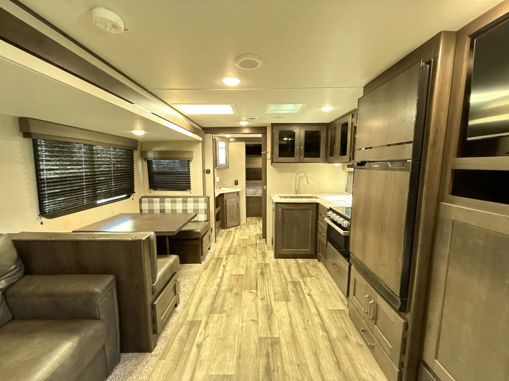 2023 Grand Design Transcend Xplor 321BH, Photos photo 11