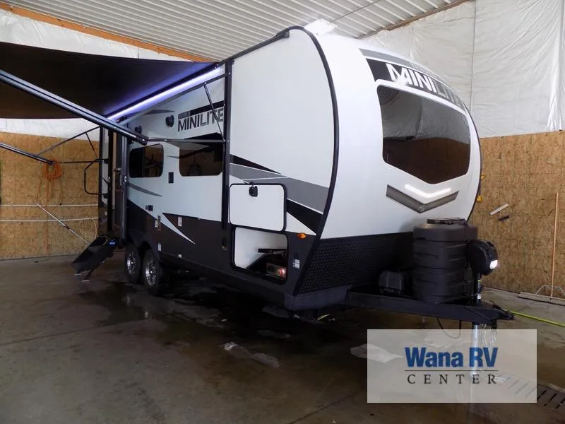 2024 Forest River Rockwood Mini Lite 2109S - Photo 2