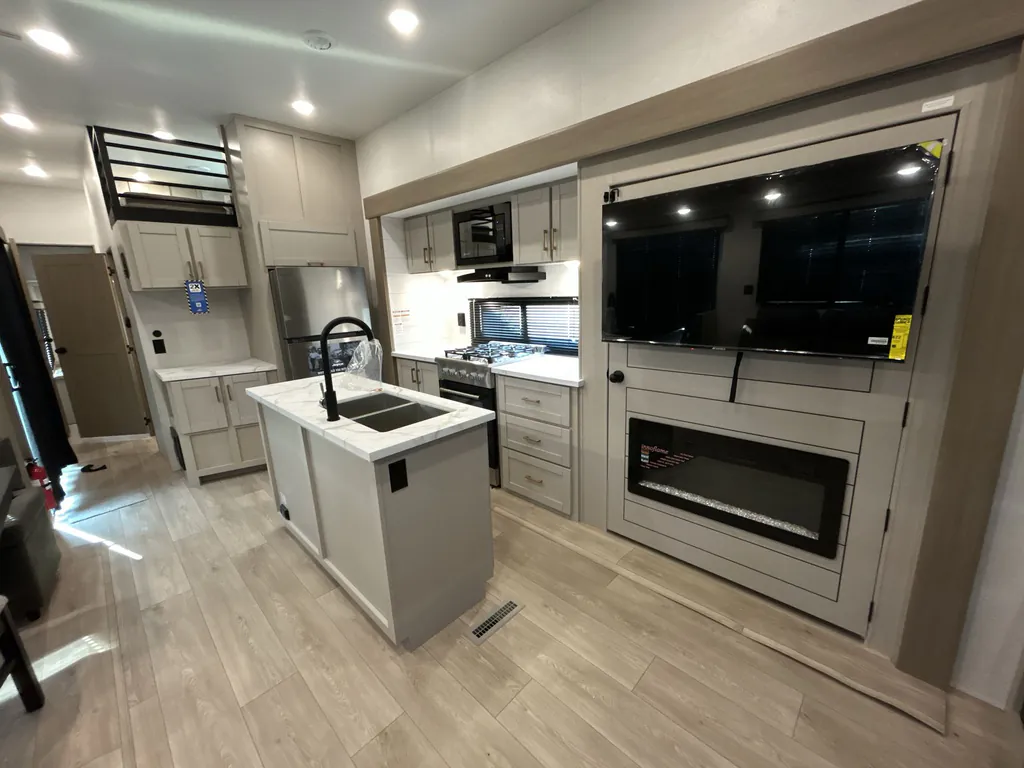 2027 Jayco Jay Flight Bungalow 401LOFT DS, Photos photo 10