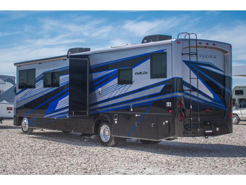 2027 Entegra Coach Emblem 36U, Photos photo 46