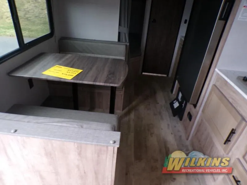 2023 Gulf Stream RV Ameri-Lite Ultra Lite 248BH - Photo 4