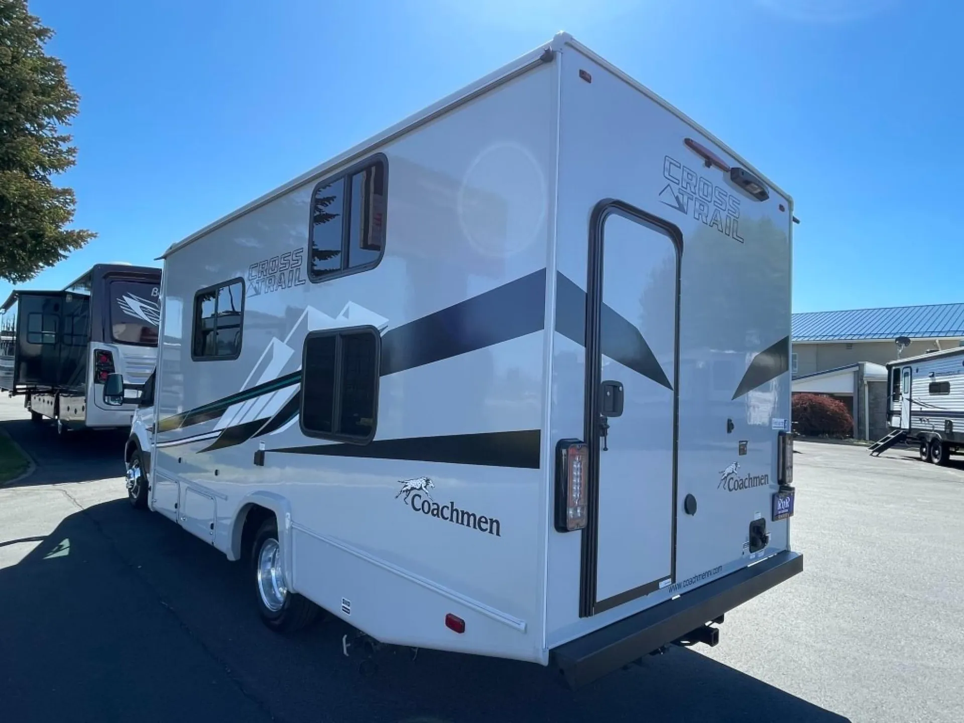 2025 Coachmen Cross Trail EV 20BH - Photo 4