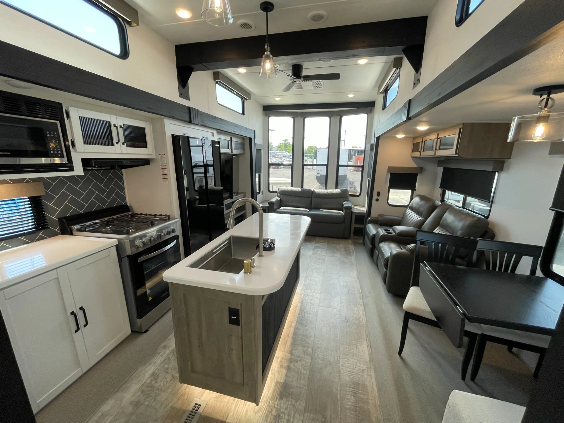 2025 Forest River Puma 402LFT