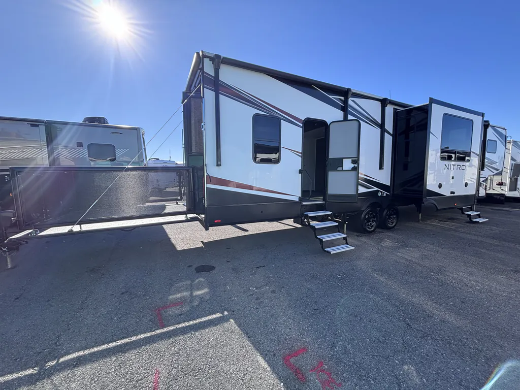 2022 Forest River XLR Nitro 35DK5, Photos photo 2