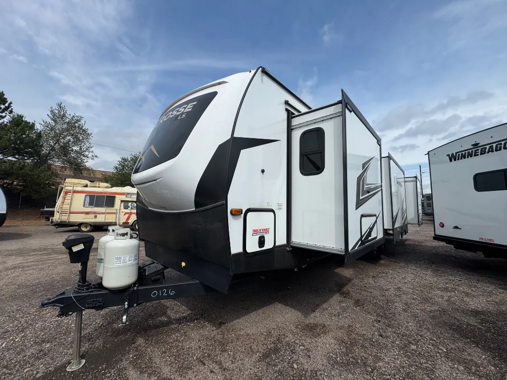 2024 Prime Time LaCrosse 3500DB - Photo 3
