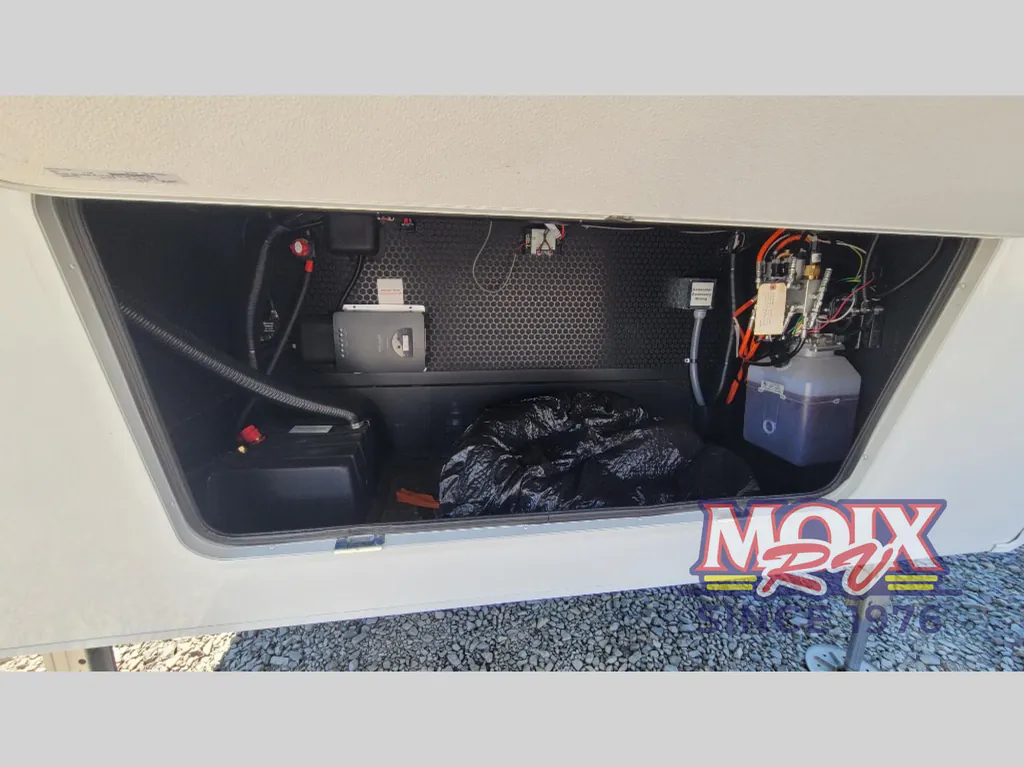2025 Brinkley Model Z 3400, Photos photo 30