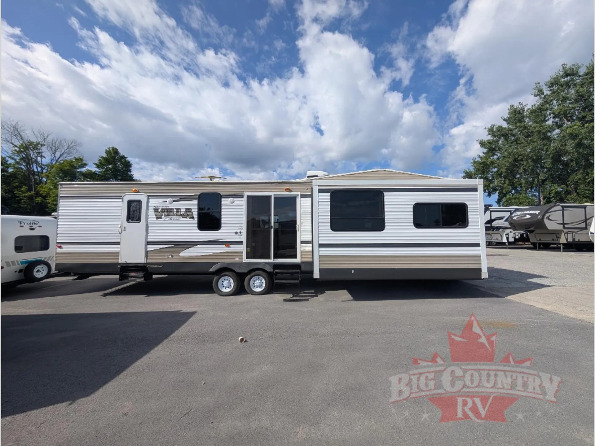 2014 Forest River Salem Villa 400FLT dealer photo 10 from Big Country RV