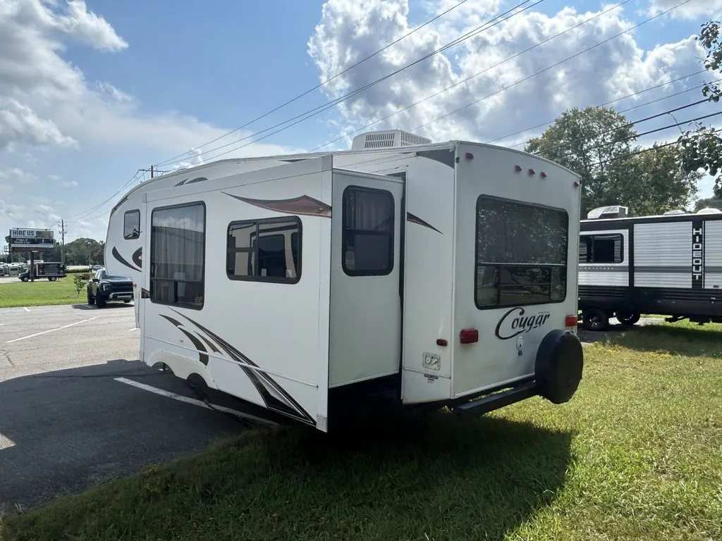 2010 Keystone Cougar XLite 26SAB - Photo 3