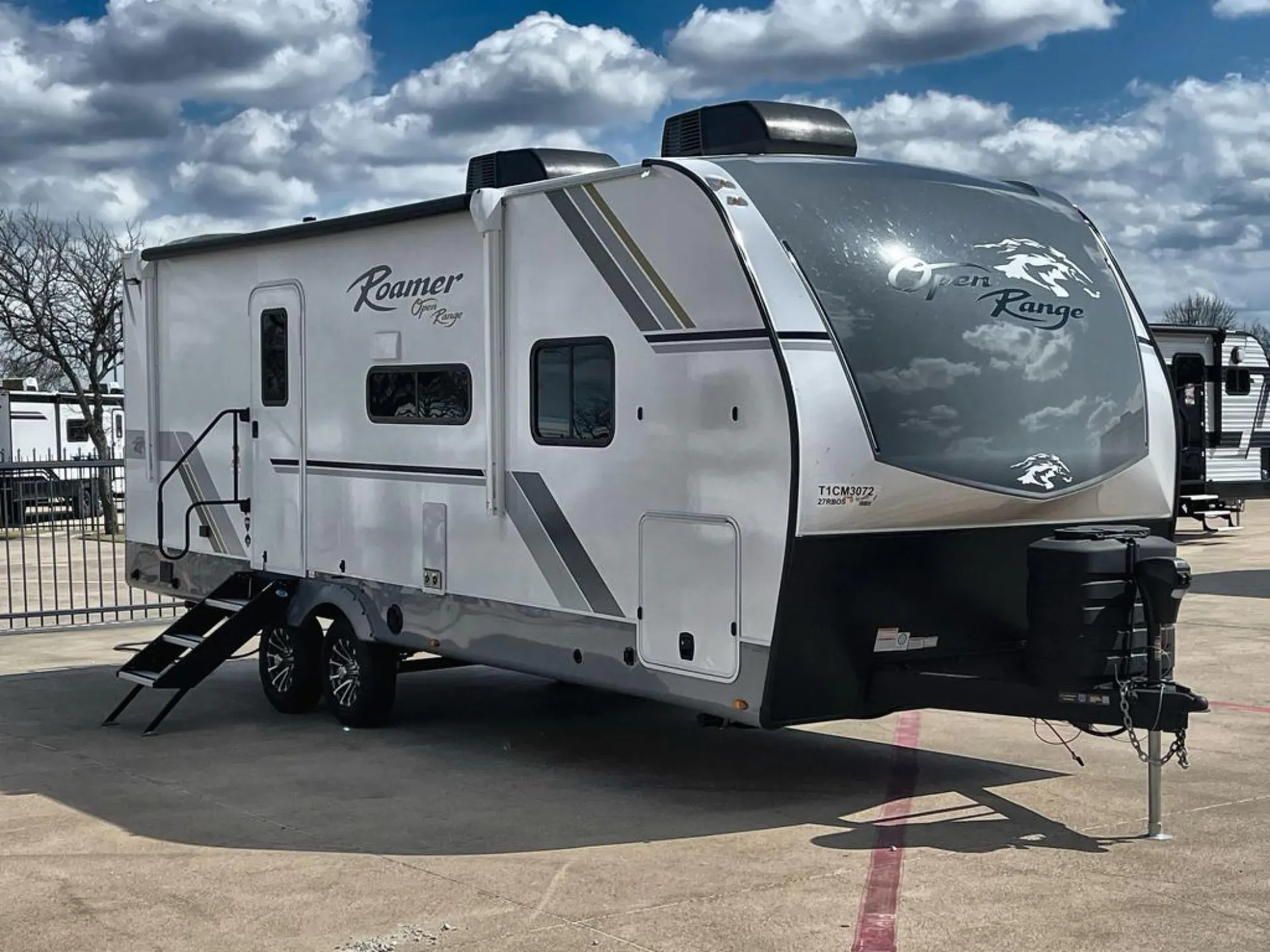 2026 Highland Ridge Roamer Light Duty 27RBOS dealer photo 1 from McClains RV