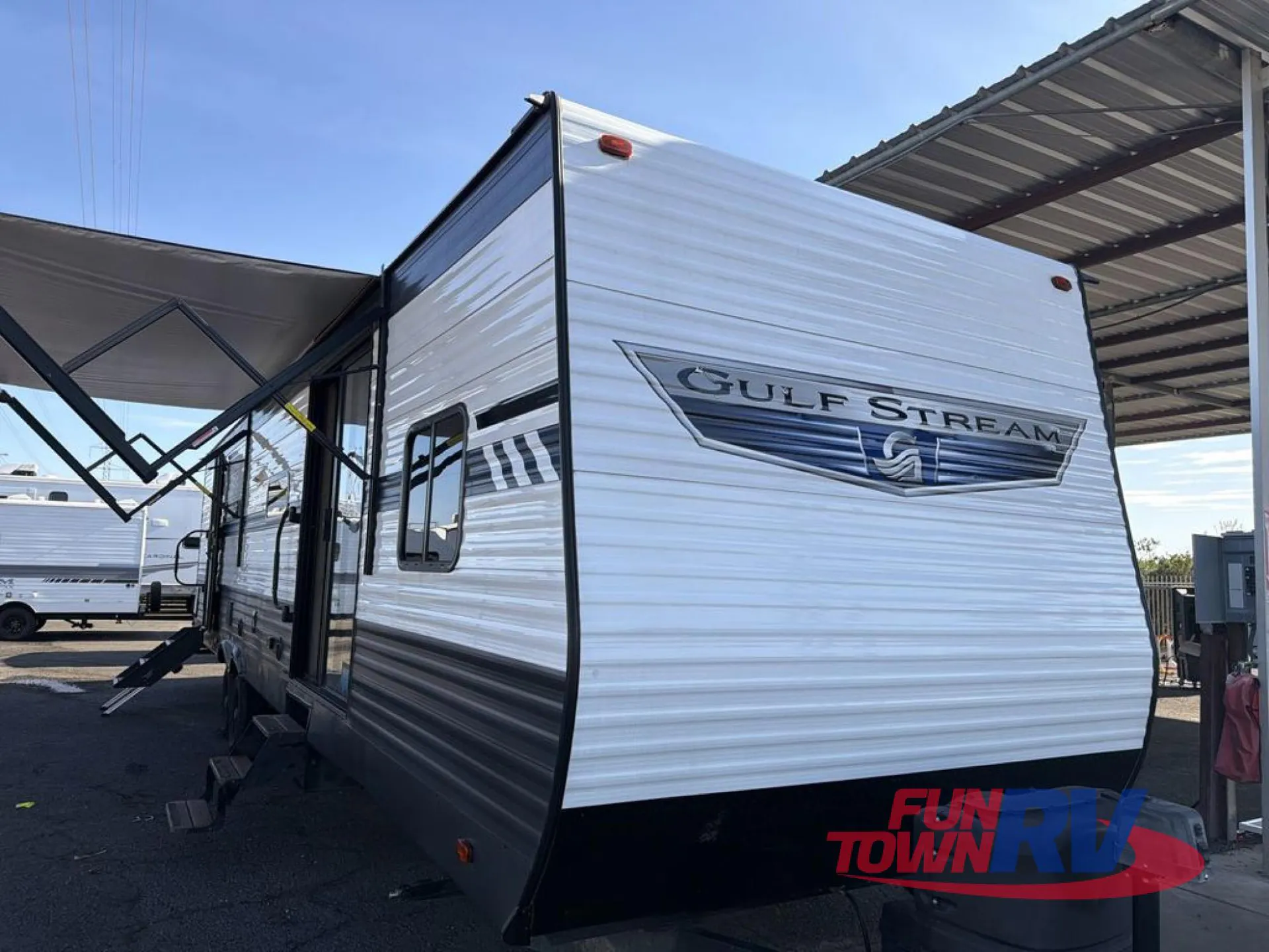 2023 Gulf Stream Kingsport Supreme 36FRSG - Photo 2