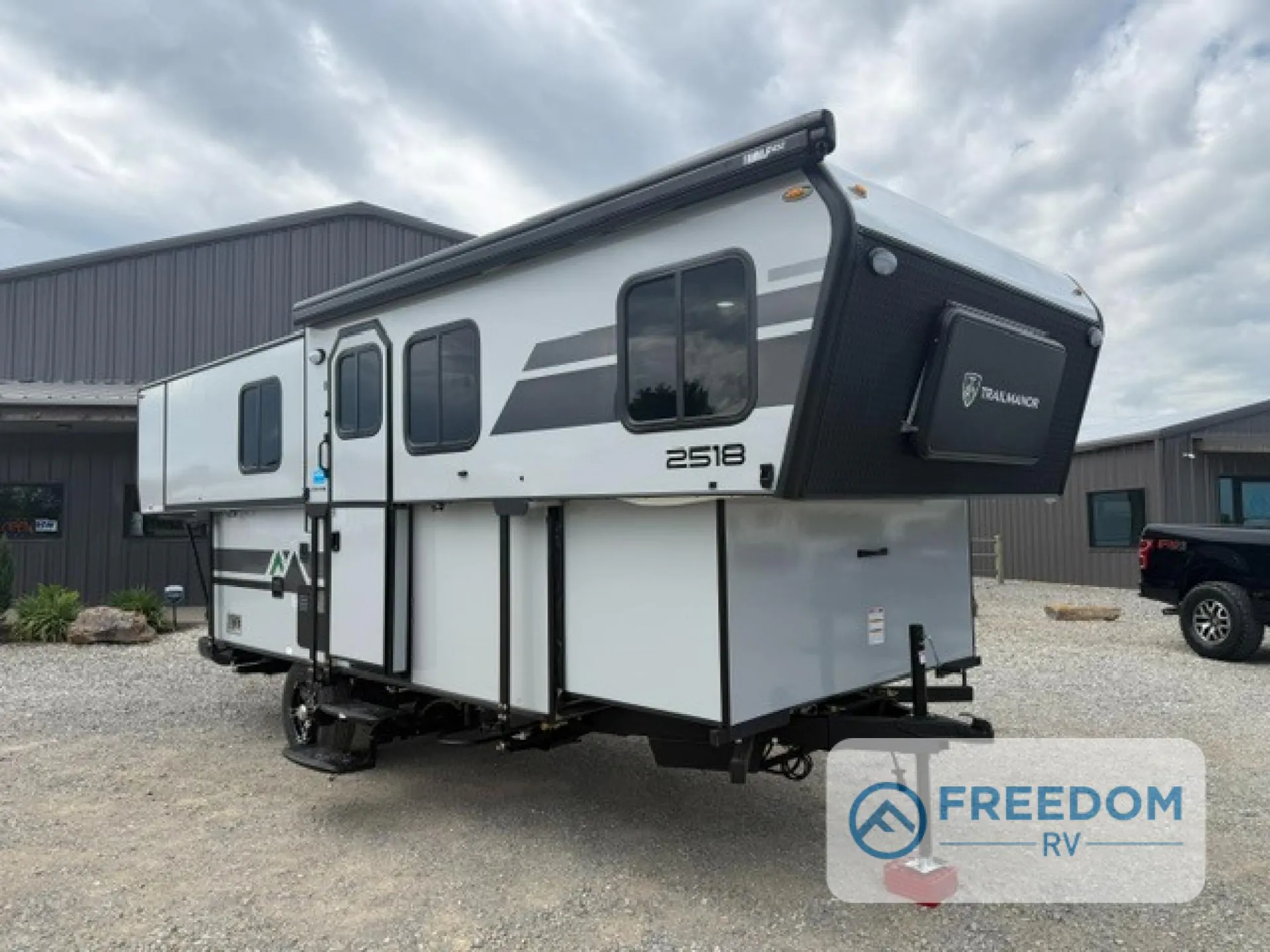 2026 TrailManor 2518 Series 2518KS - Photo 2