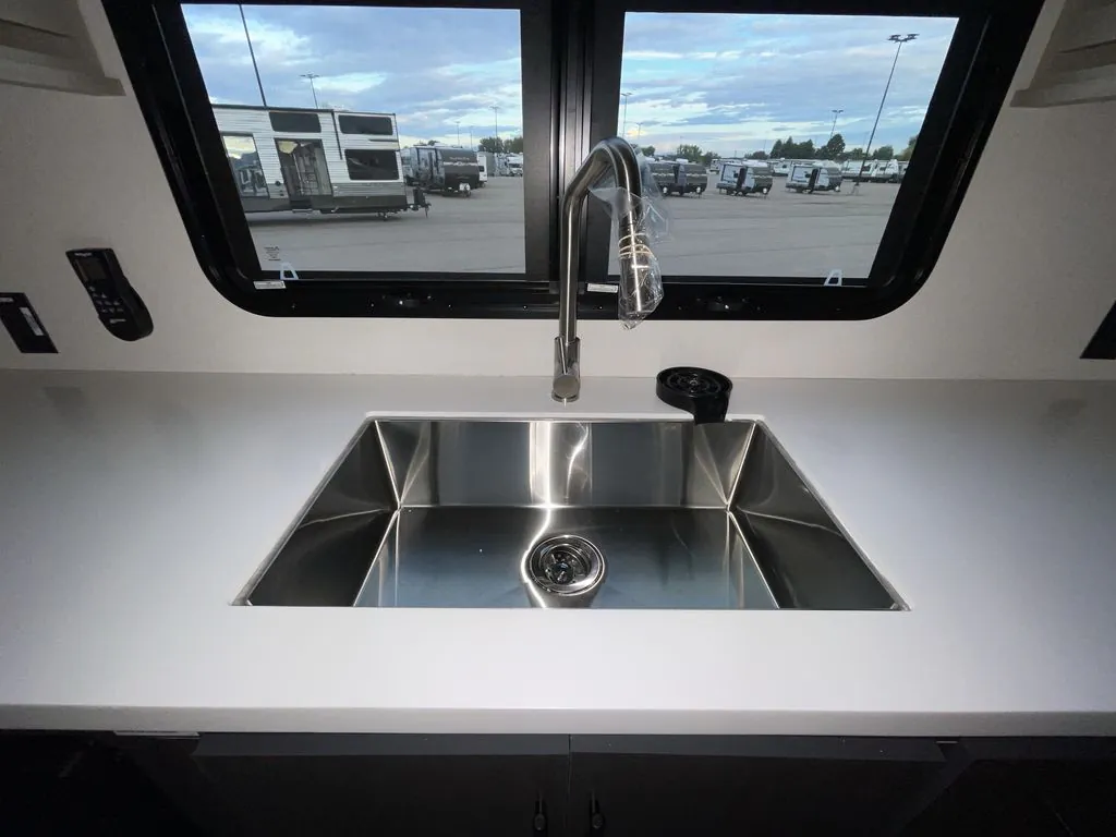 2027 Forest River RV Wolverine 32JF, Photos photo 35