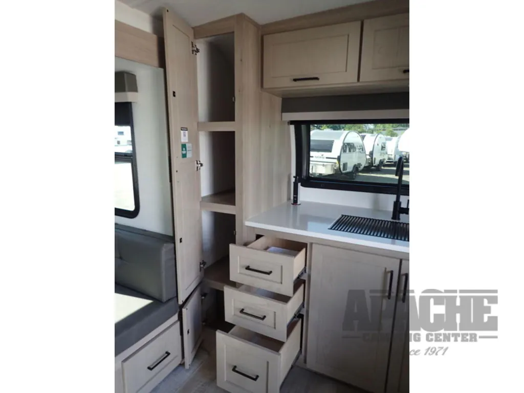 2026 Forest River Flagstaff Micro Lite 25FKB, Photos photo 15