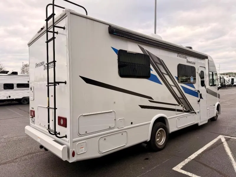 2026 Thor Motor Coach Freedom Traveler 26A - Photo 3