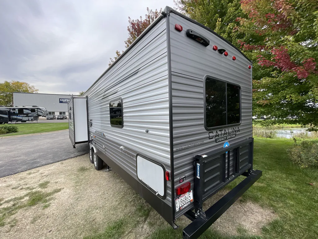 2024 Coachmen Catalina Legacy Edition 283FEDS, Photos photo 5