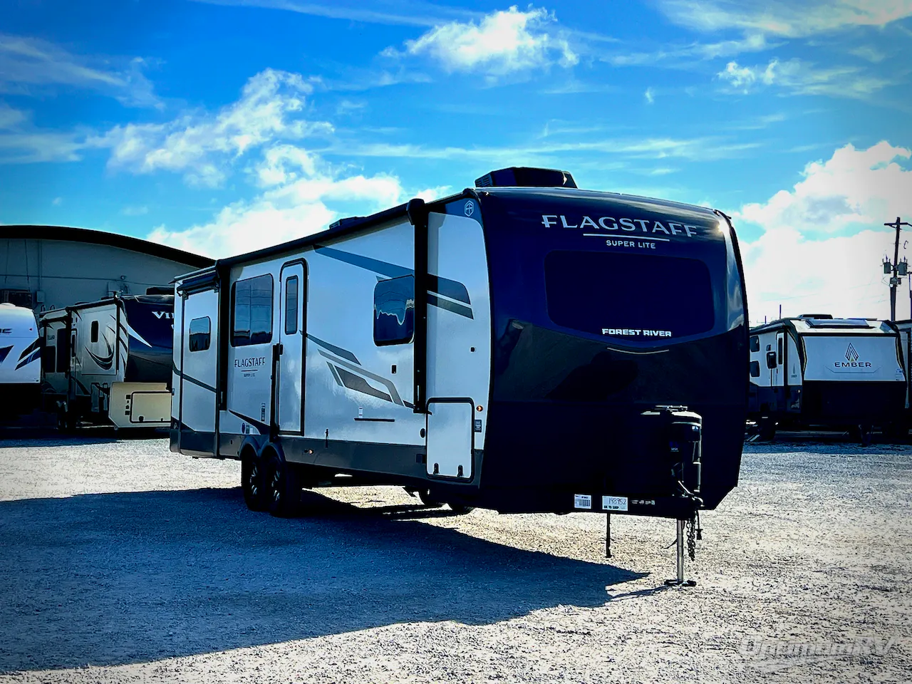 2026 Forest River Flagstaff Super Lite 29SRL - Photo 2