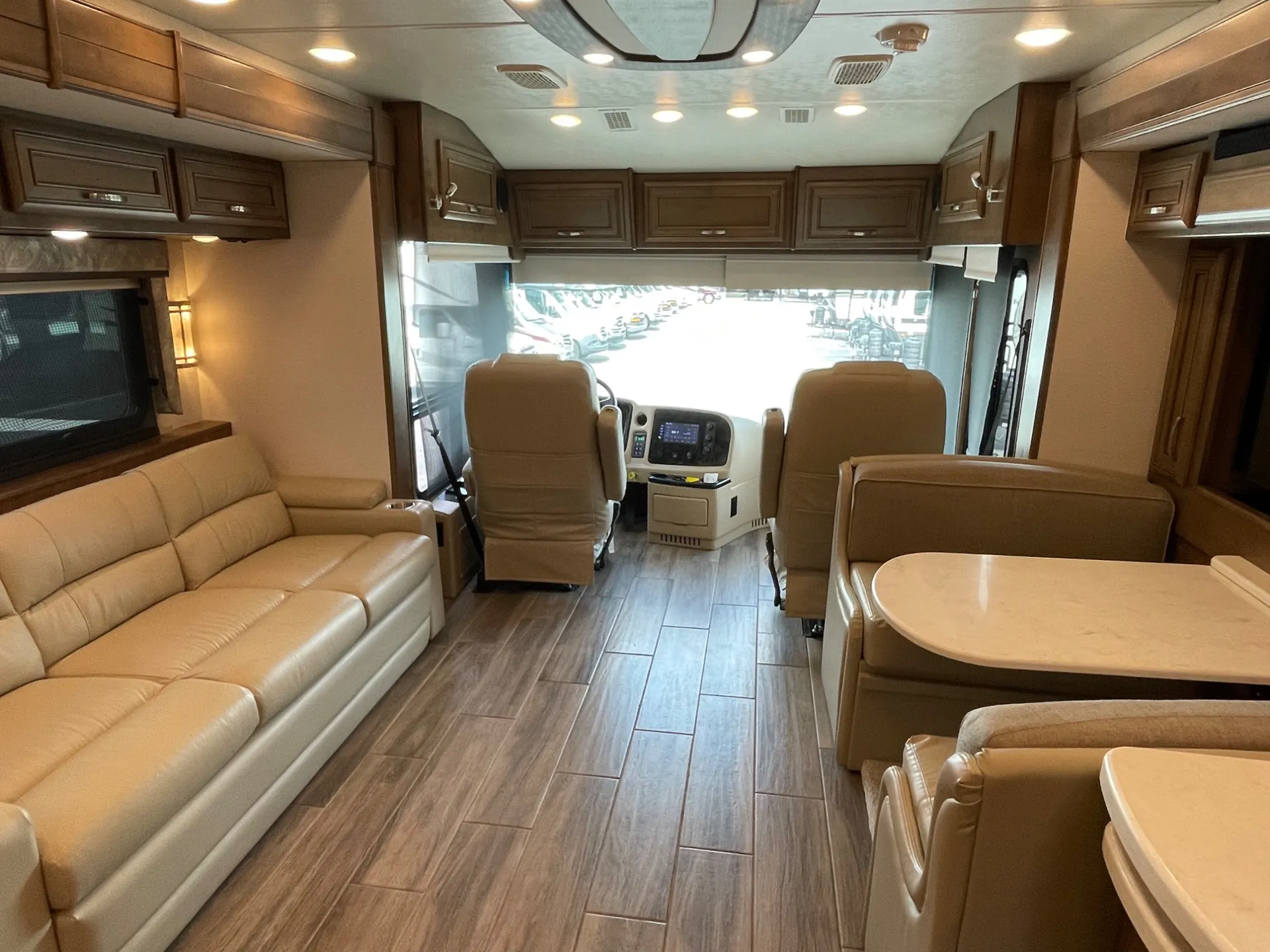 2022 Entegra Coach Reatta XL 37K - Photo 3