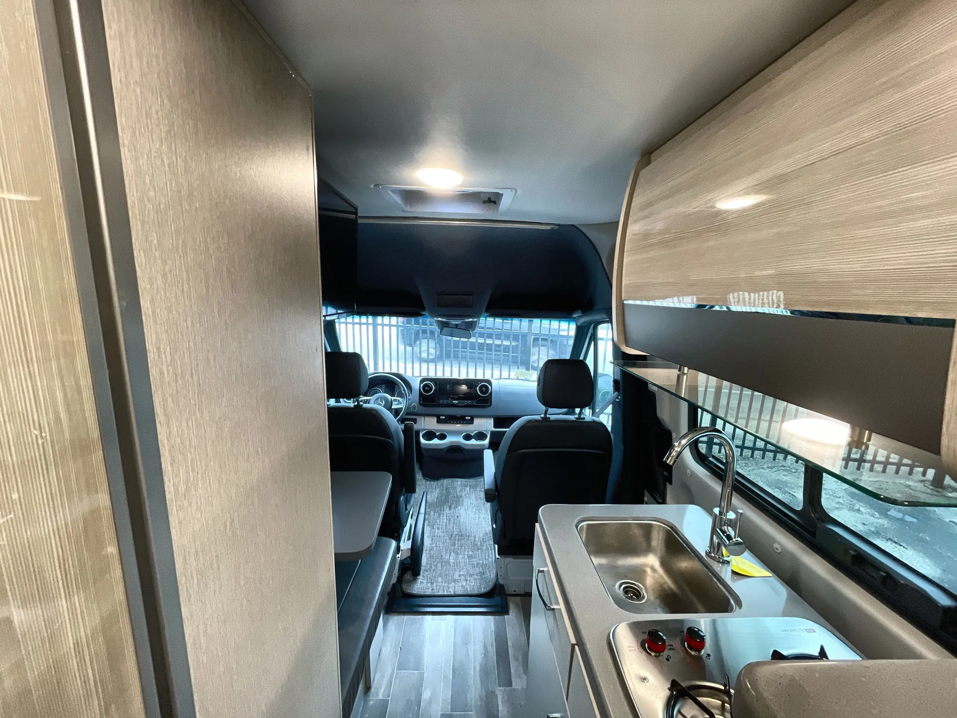 2023 Thor Motor Coach Tranquility 19L — living area main