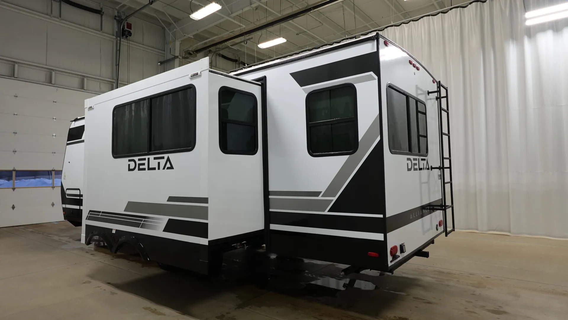 2026 Alliance RV Delta 252RL - Photo 4