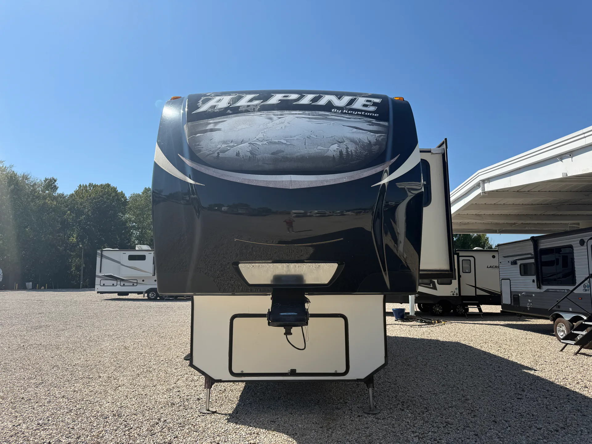 2015 Keystone Alpine 3010RE - Photo 3