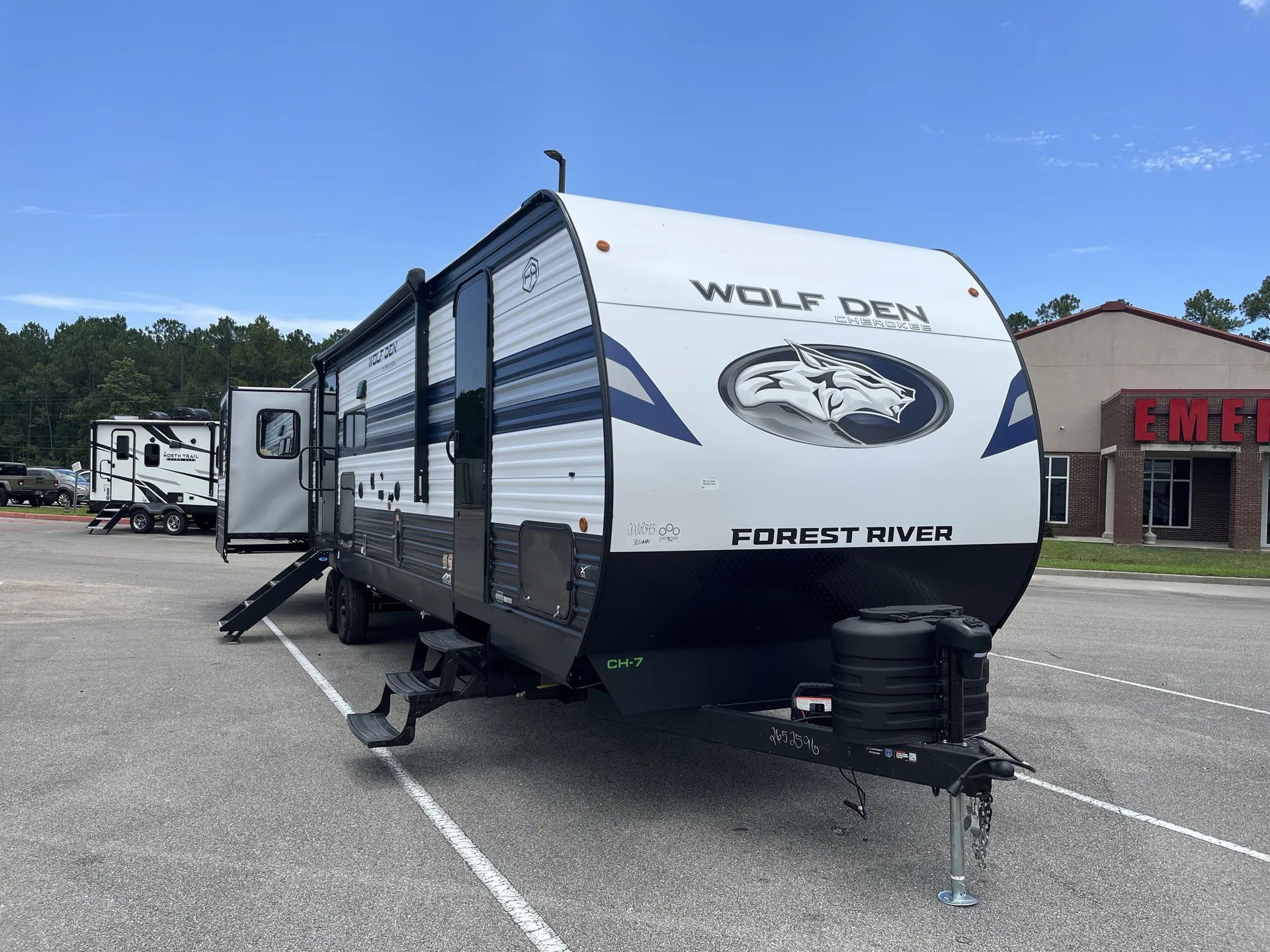 2027 Forest River Cherokee Wolf Den 306MM