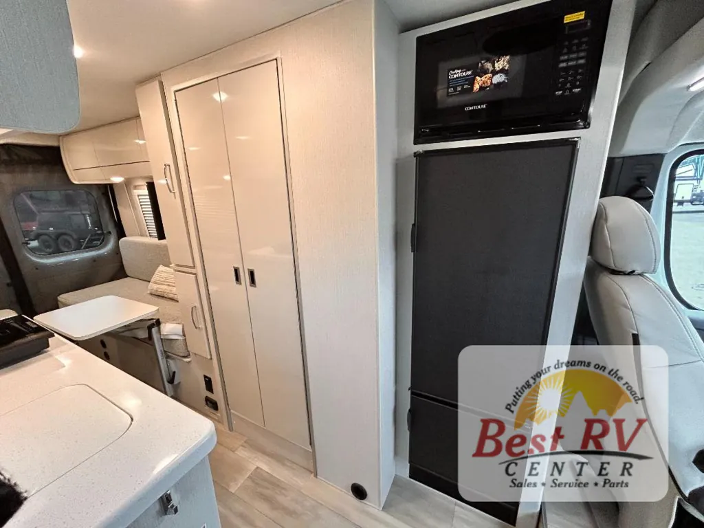2026 Thor Motor Coach Tellaro 20U, Photos photo 19