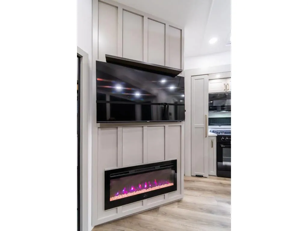 2025 Brinkley Model G 3500, Photos photo 12