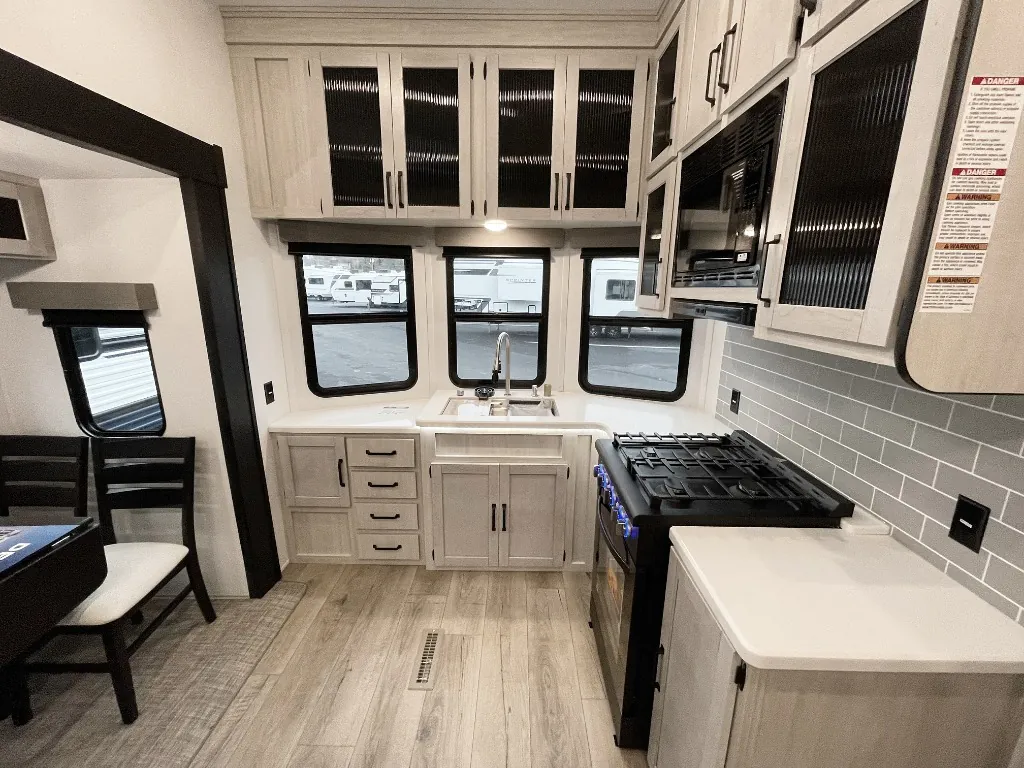 2026 Forest River Puma Vista 403LFT, Photos photo 14