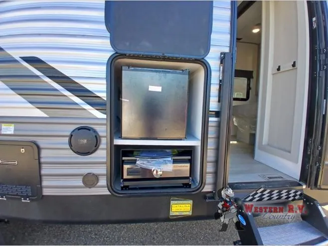 2027 Coachmen Catalina Legacy Edition 273DBHCK - Photo 3