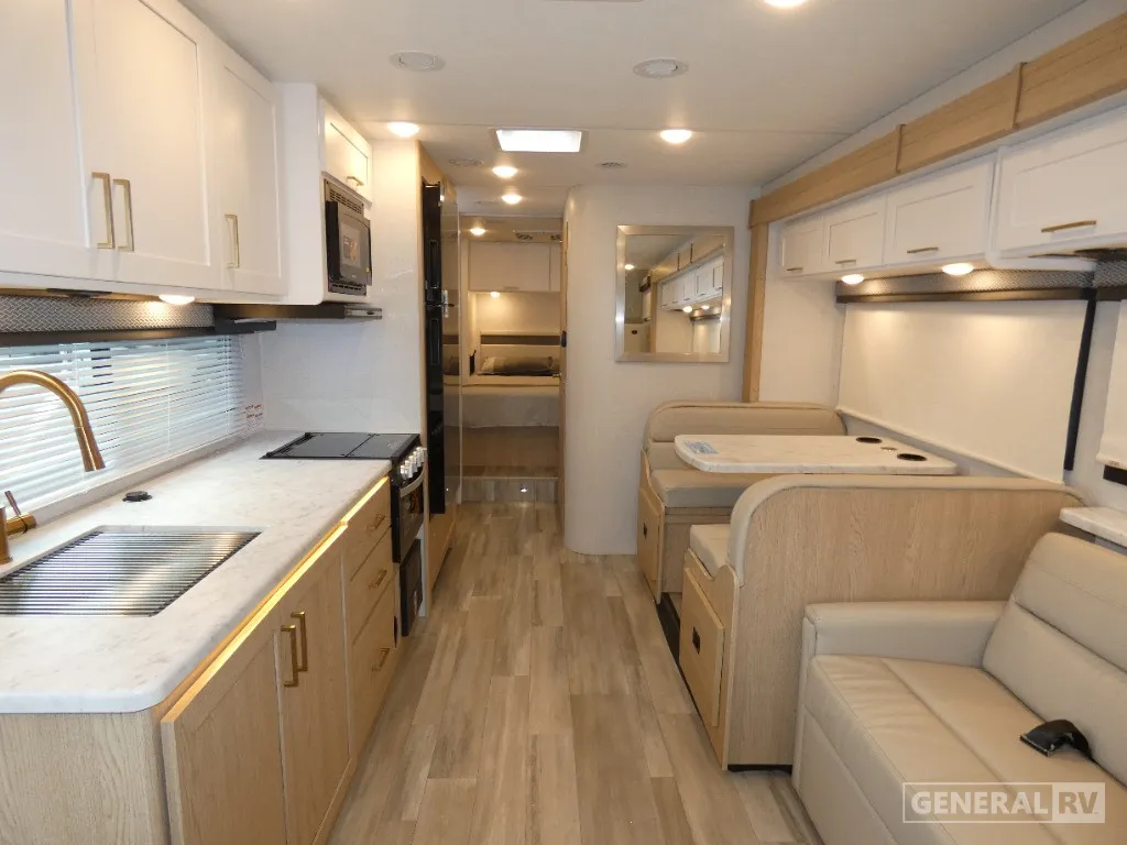 2026 Thor Motor Coach Four Winds 31H - Photo 4