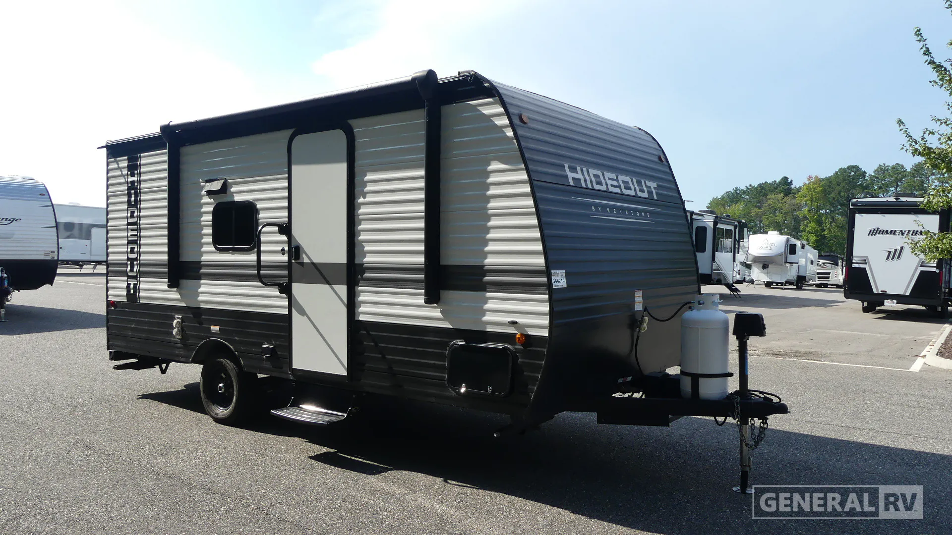 2024 Keystone Hideout Mini 175BH - Photo 2