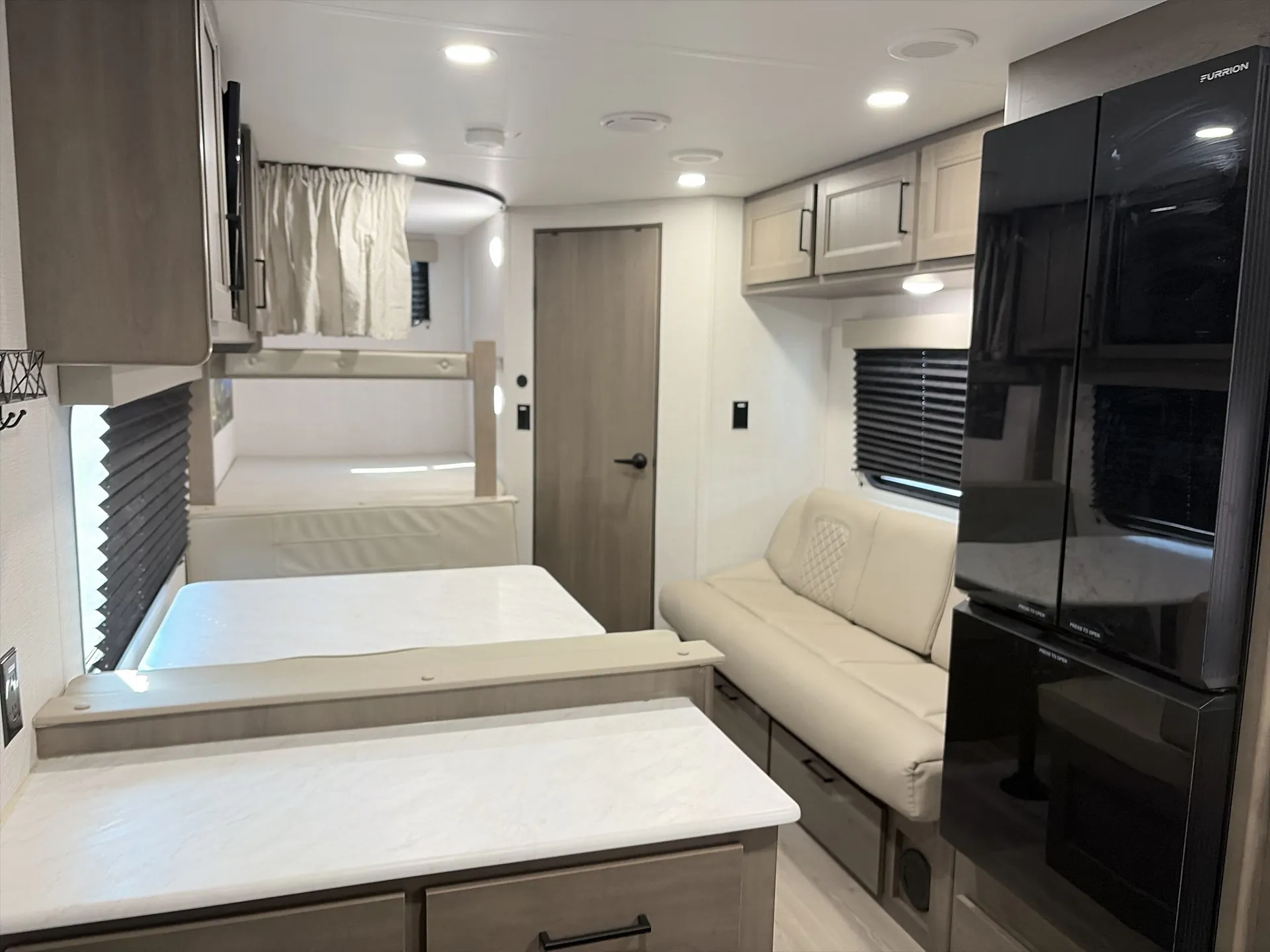 2025 Grand Design Transcend Xplor 24BHX — living area main