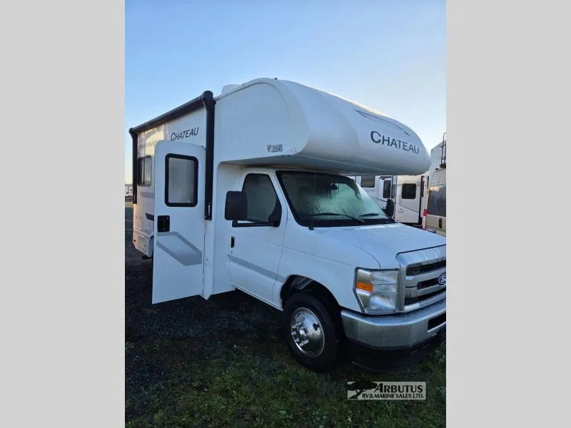 2026 Thor Motor Coach Chateau 19Z - Photo 3