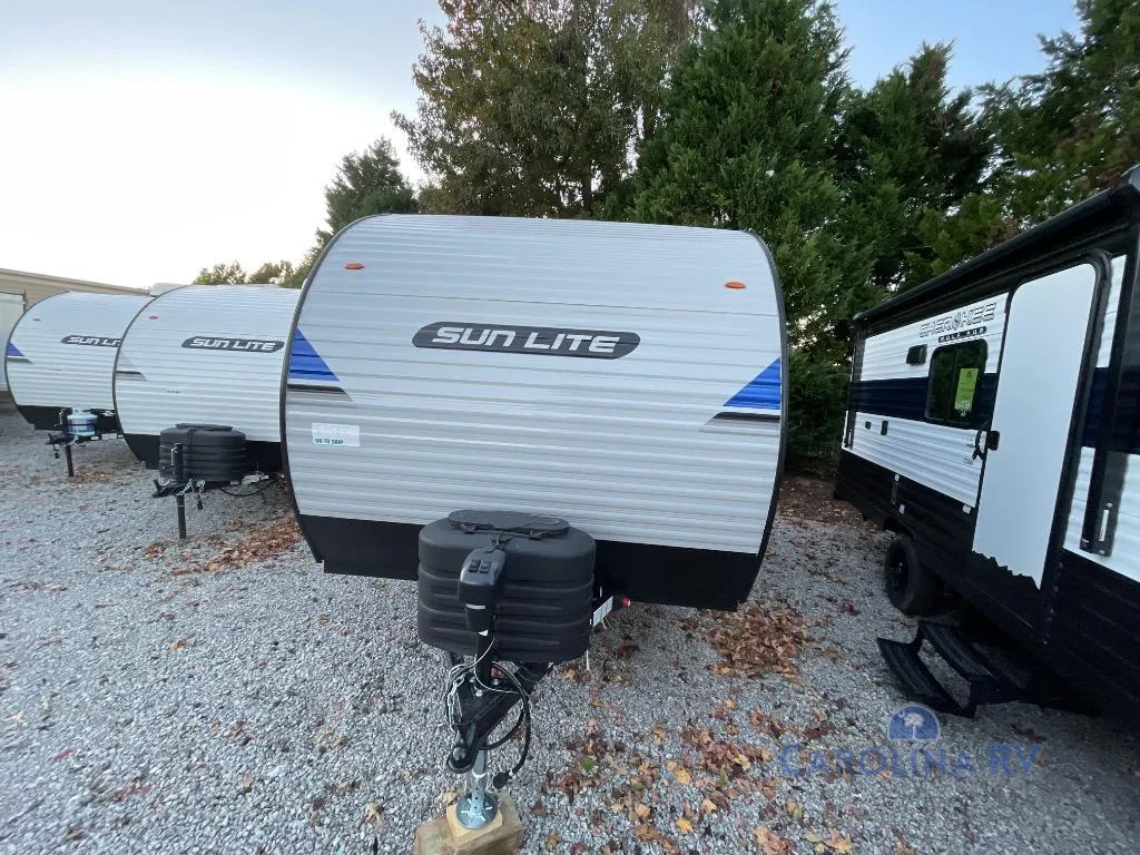 2026 Sunset Park RV Sun Lite 16BH - Photo 3