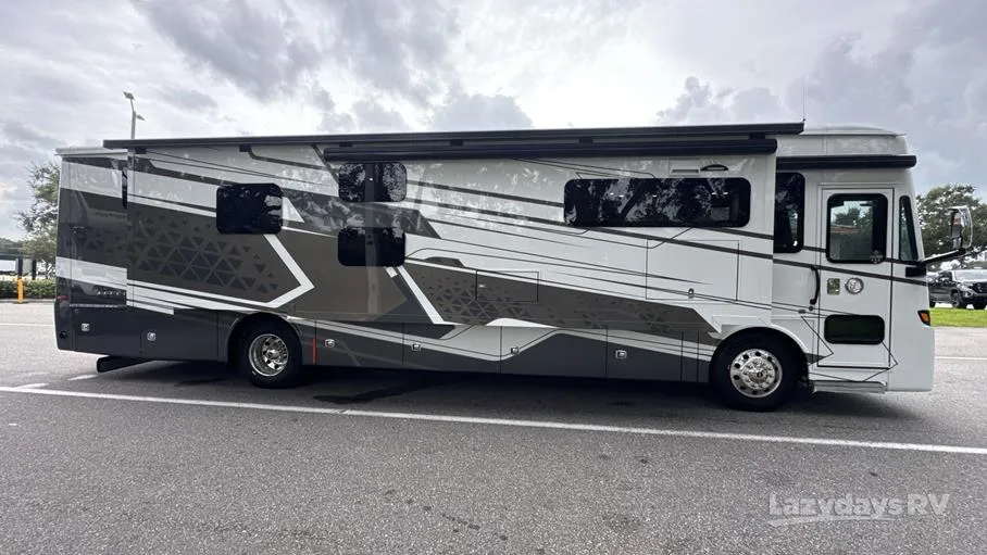 2026 Tiffin Allegro RED 38 KA - Photo 3
