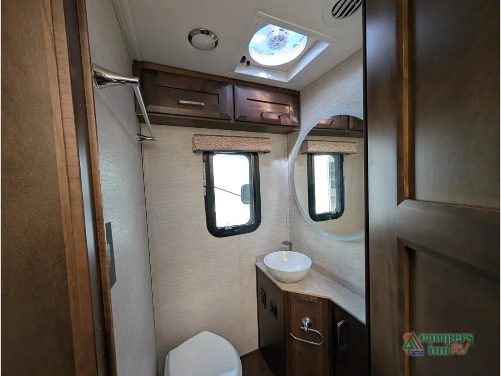 2021 Tiffin Wayfarer 25 SW, Photos photo 39