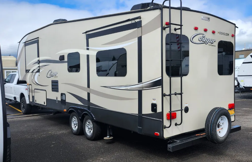 2017 Keystone RV Cougar Half-Ton Series 283RETWE - Photo 4