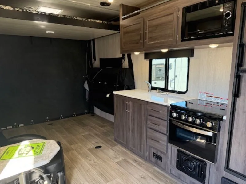 2022 Genesis Supreme Wanderer 26FSWL - Photo 4