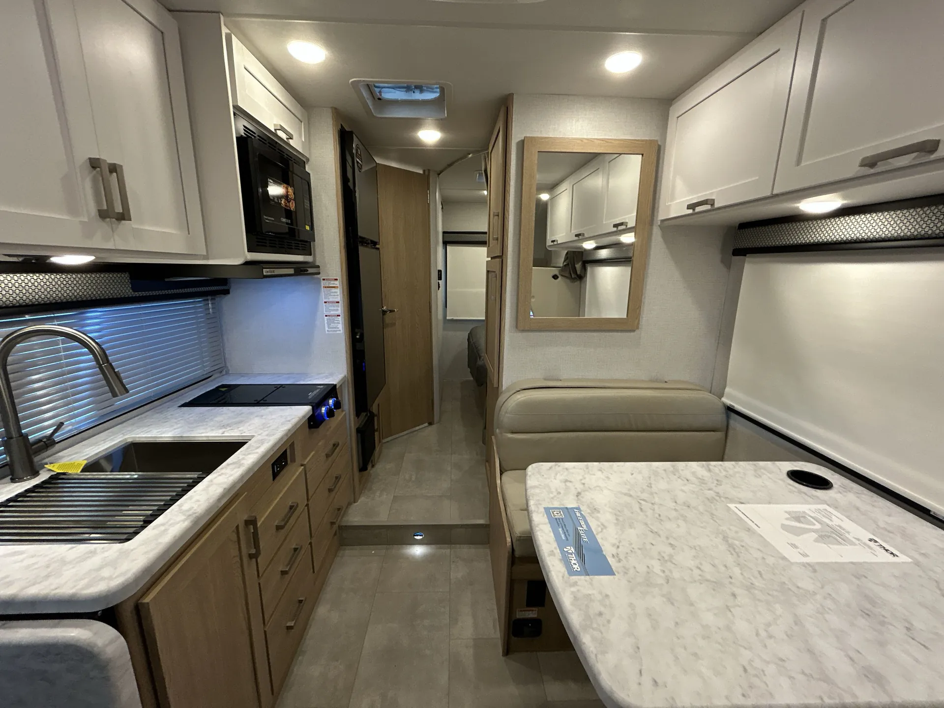 2026 Thor Motor Coach Freedom Elite 22HZ — living area main