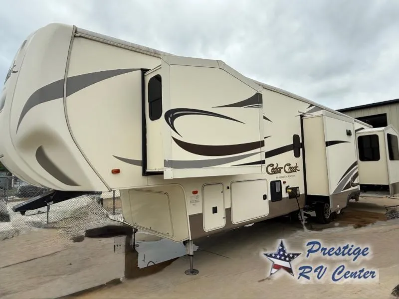 2017 Forest River RV Cedar Creek Silverback 37RL - Photo 4