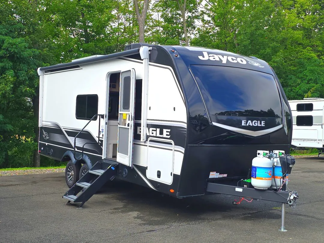 2025 Jayco Eagle HT 230MLCS - Photo 2