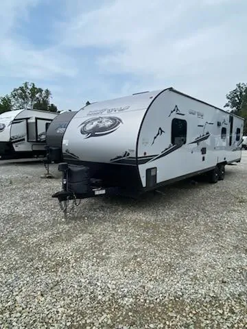 2022 Forest River Cherokee Grey Wolf 26MBRR