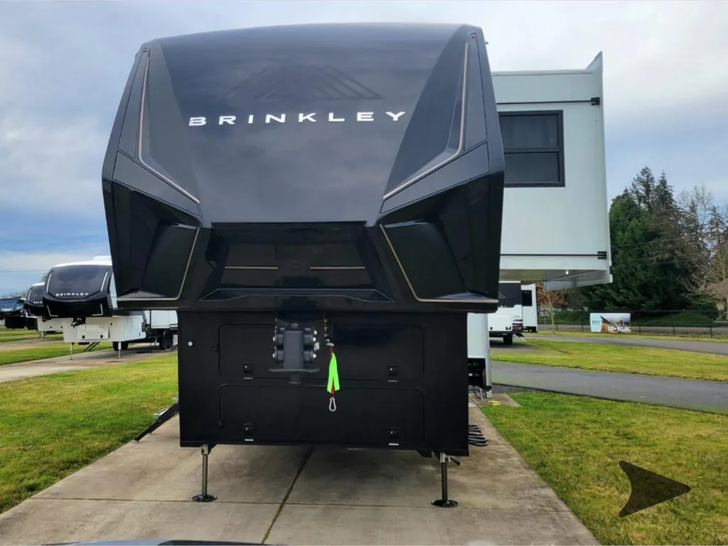 2026 Brinkley Model G 4100, Photos photo 2