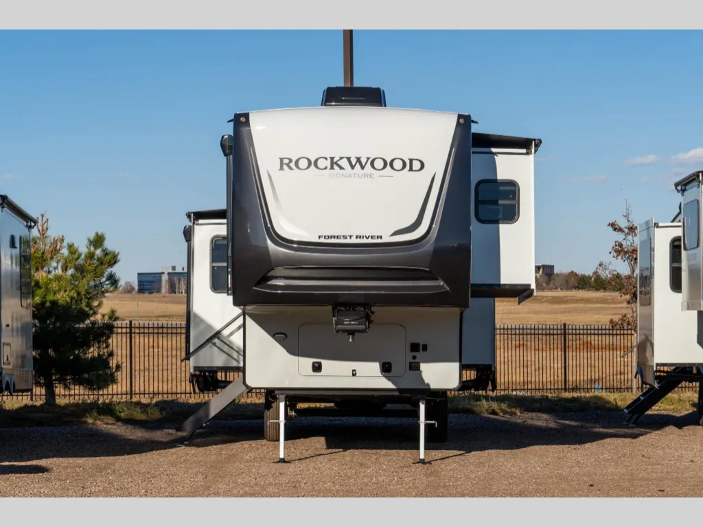 2026 Forest River Rockwood Signature R372RL, Photos photo 34