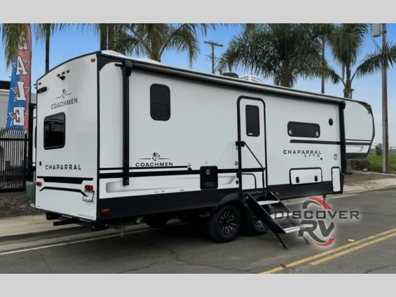 2026 Coachmen Chaparral Lite 218SE - Photo 3