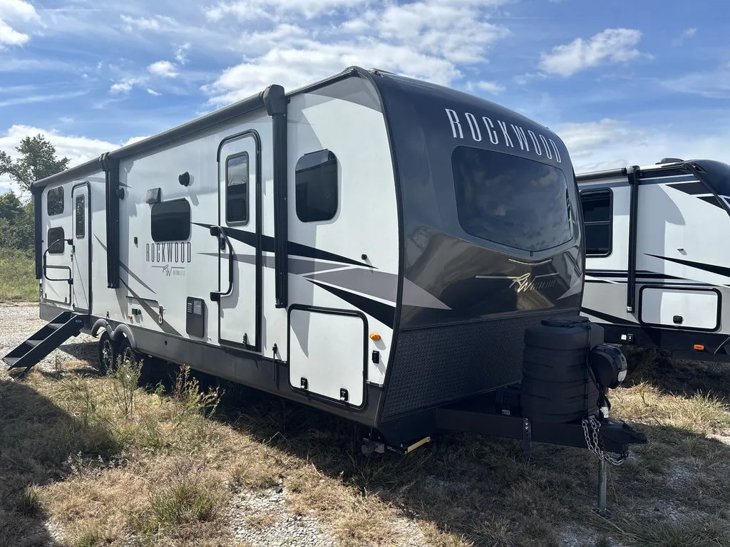 2024 Forest River Rockwood Ultra Lite 2706WS