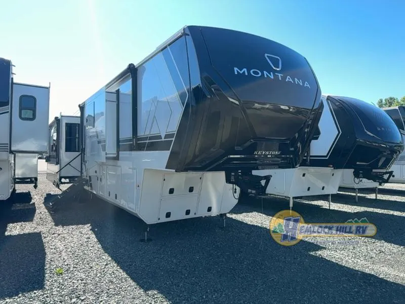 2026 Keystone RV Montana 3900RK - Photo 2